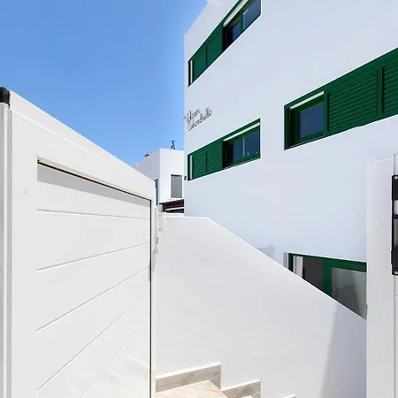 Apartament Purple Volcano Apartment, Free Access To The Fariones Sports Center *