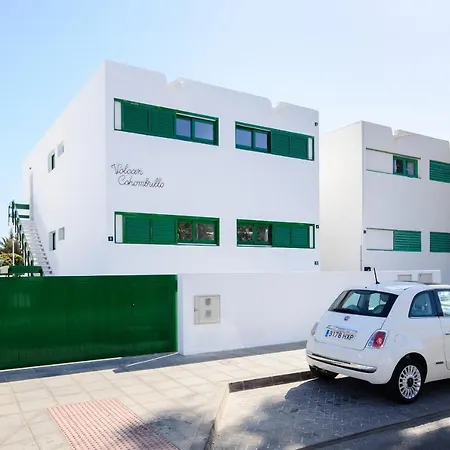 Purple Volcano Apartment, Free Access To The Fariones Sports Center Apartment *